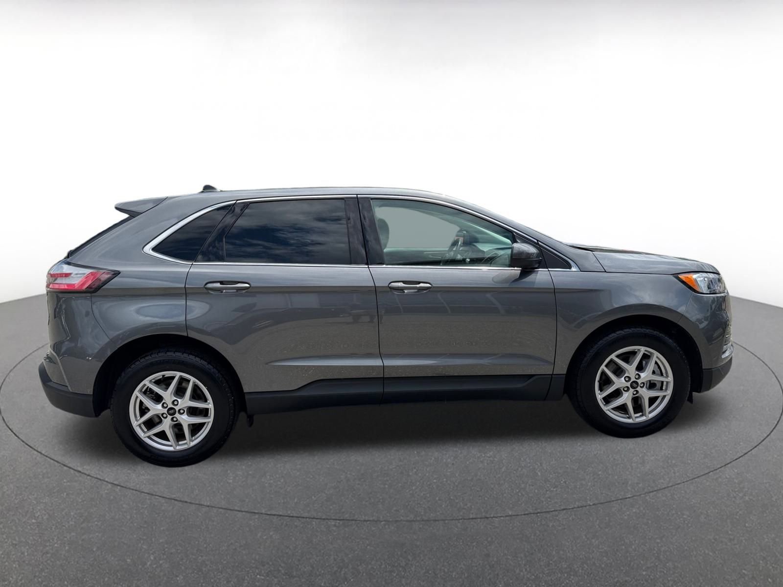 Thumbnail: 2024 Ford Edge - 15