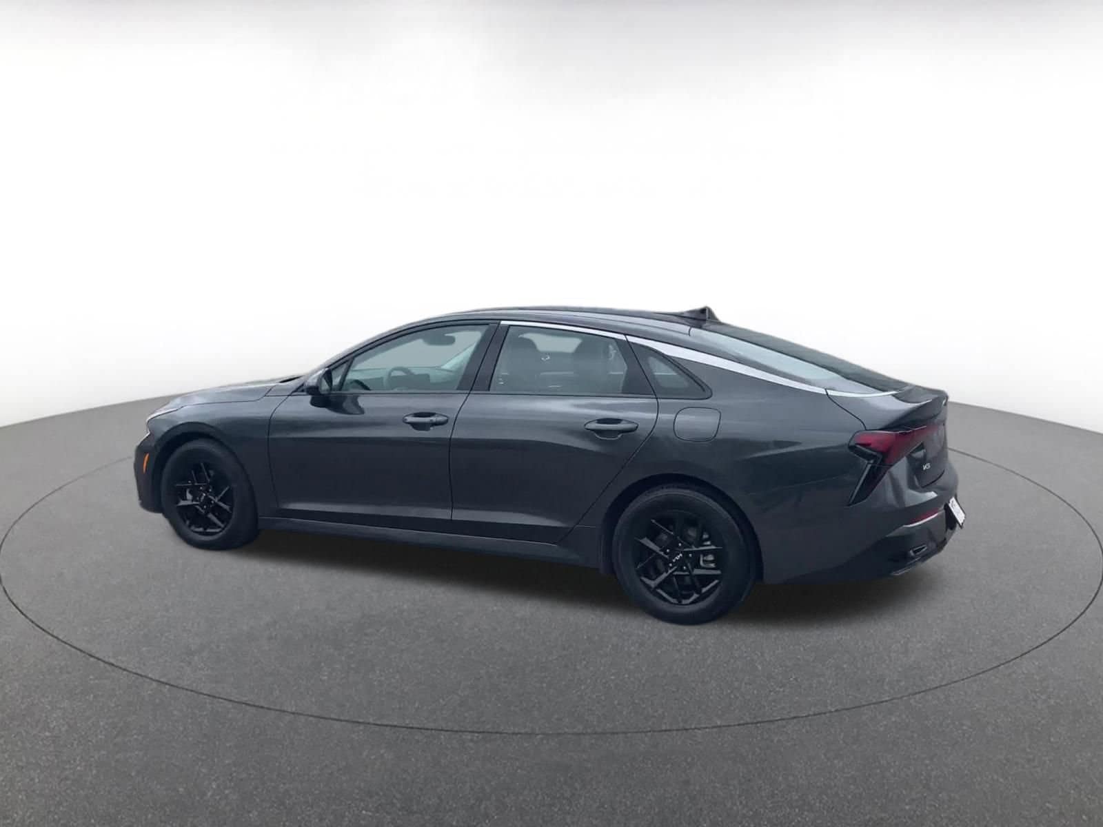 Thumbnail: 2025 Kia K5 - 9