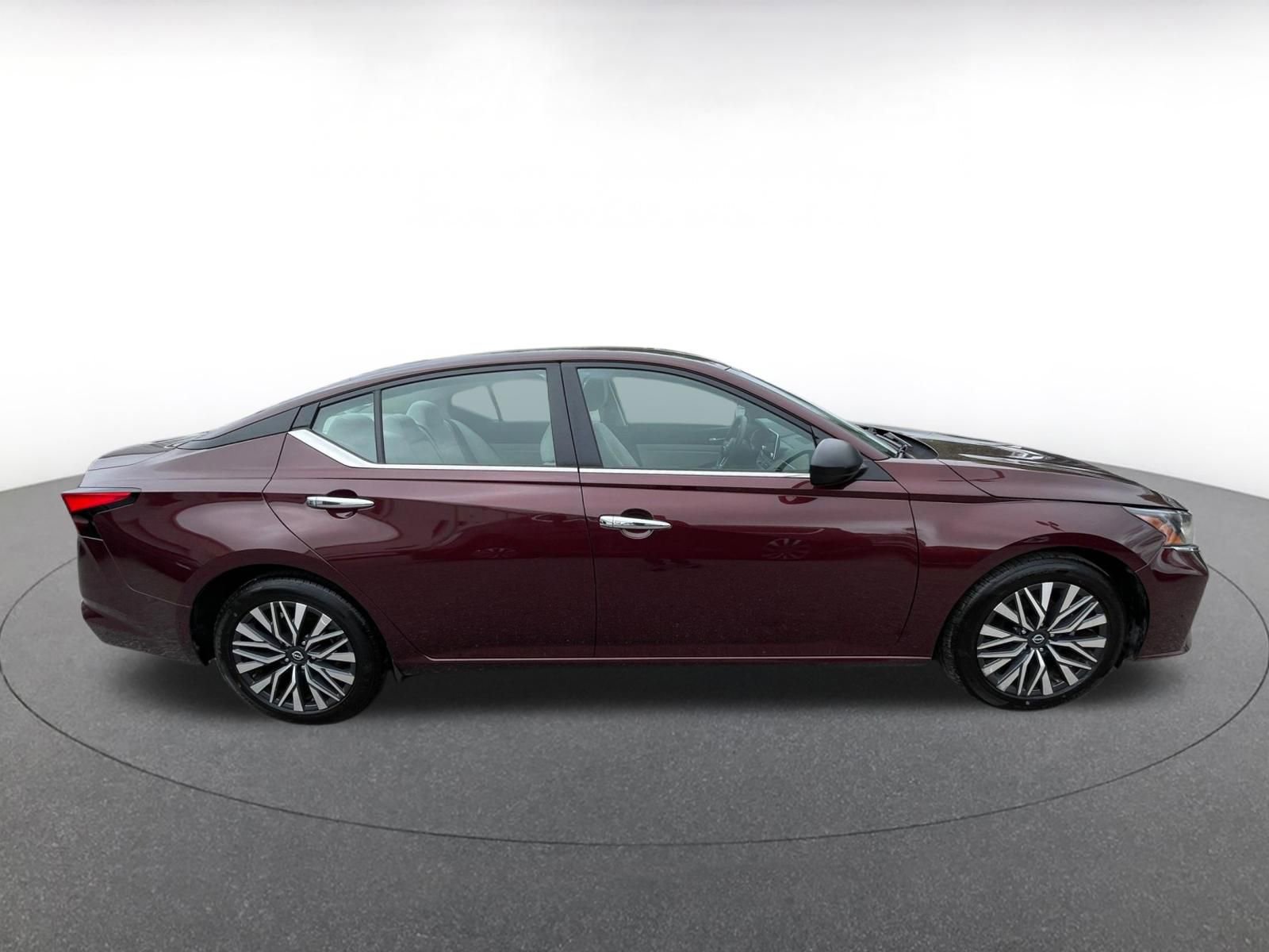 Thumbnail: 2025 Nissan Altima - 15