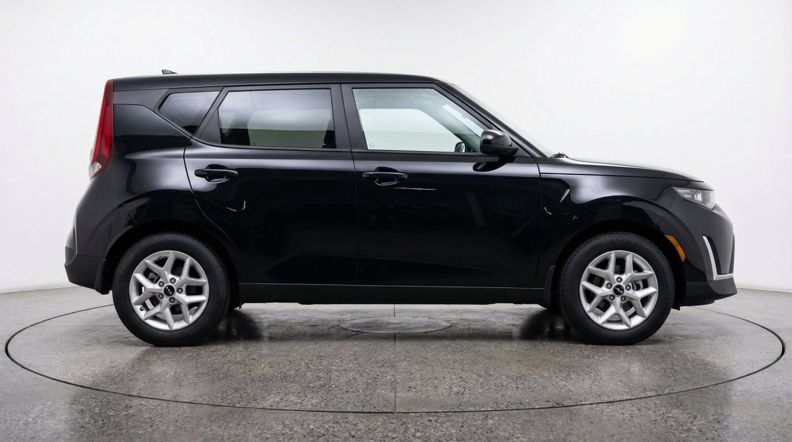 Thumbnail: 2025 Kia Soul - 9