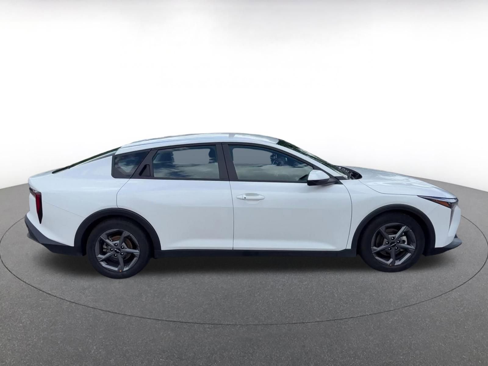 Thumbnail: 2025 Kia K4 - 16