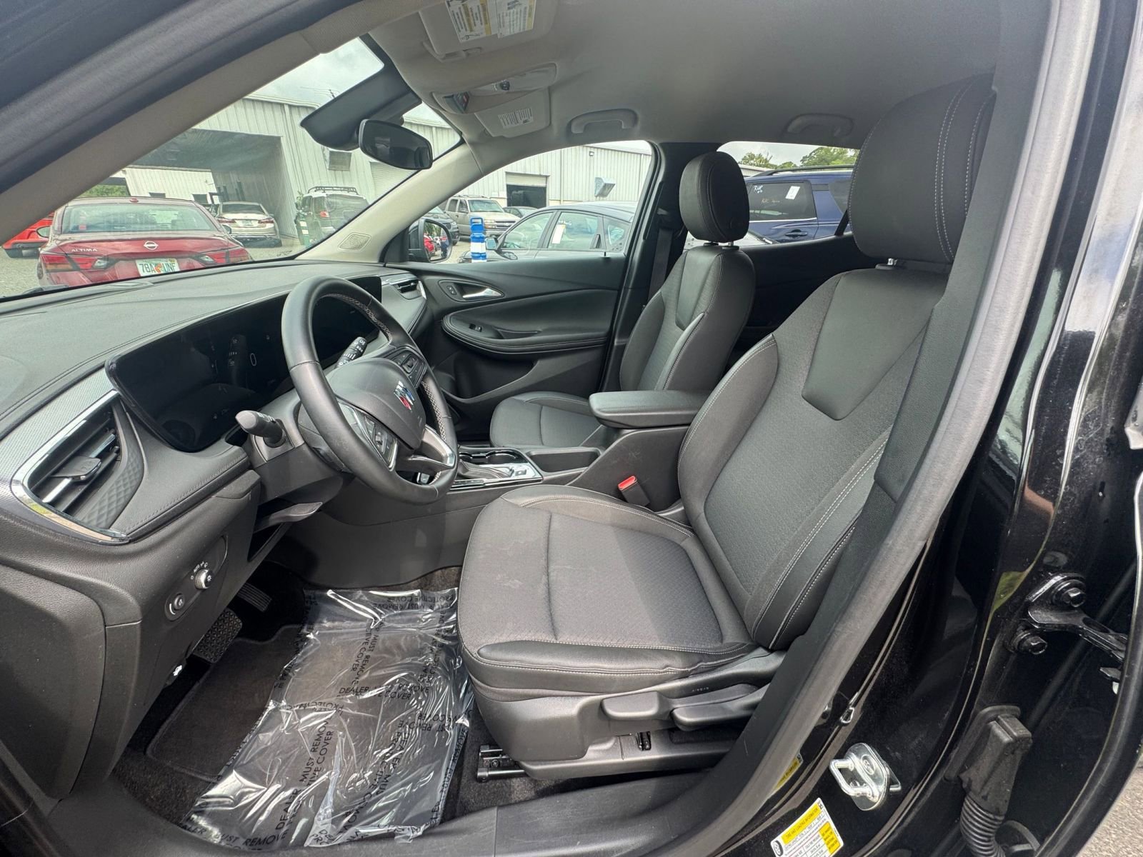 Thumbnail: 2025 Buick Encore GX - 25