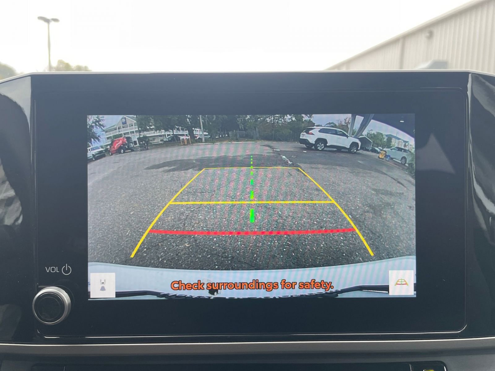 Thumbnail: 2025 Toyota Camry - 17