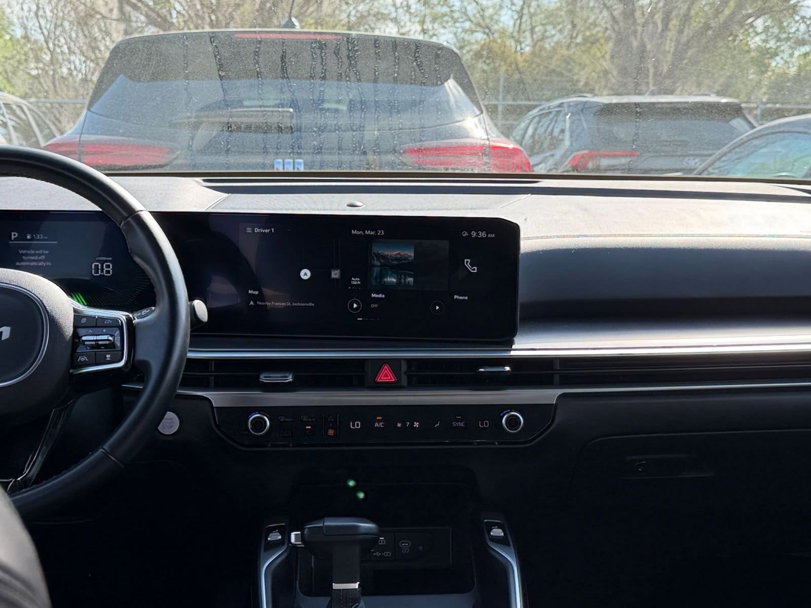 Thumbnail: 2024 Kia Sorento - 17