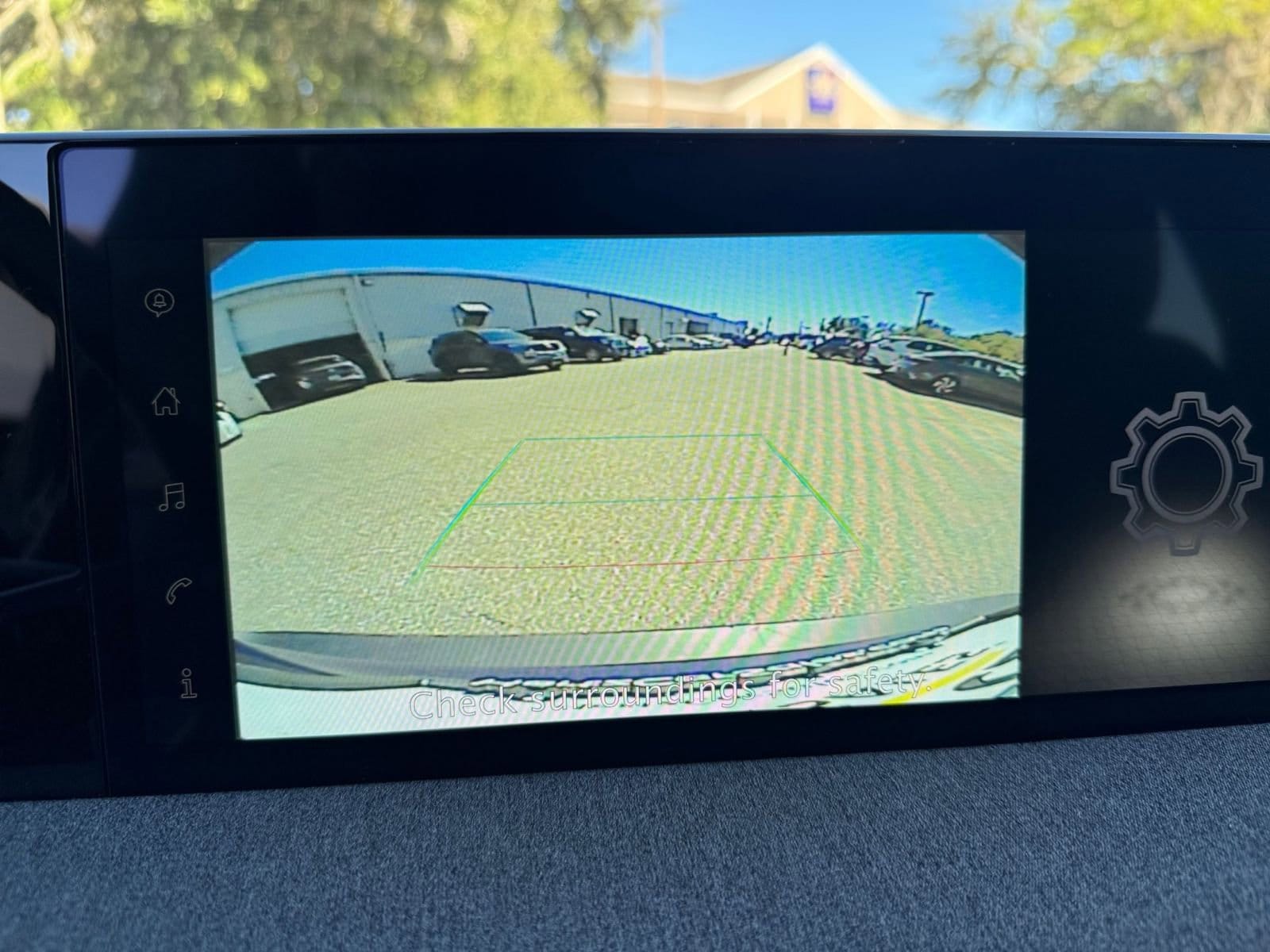 Thumbnail: 2025 Nissan Kicks - 17