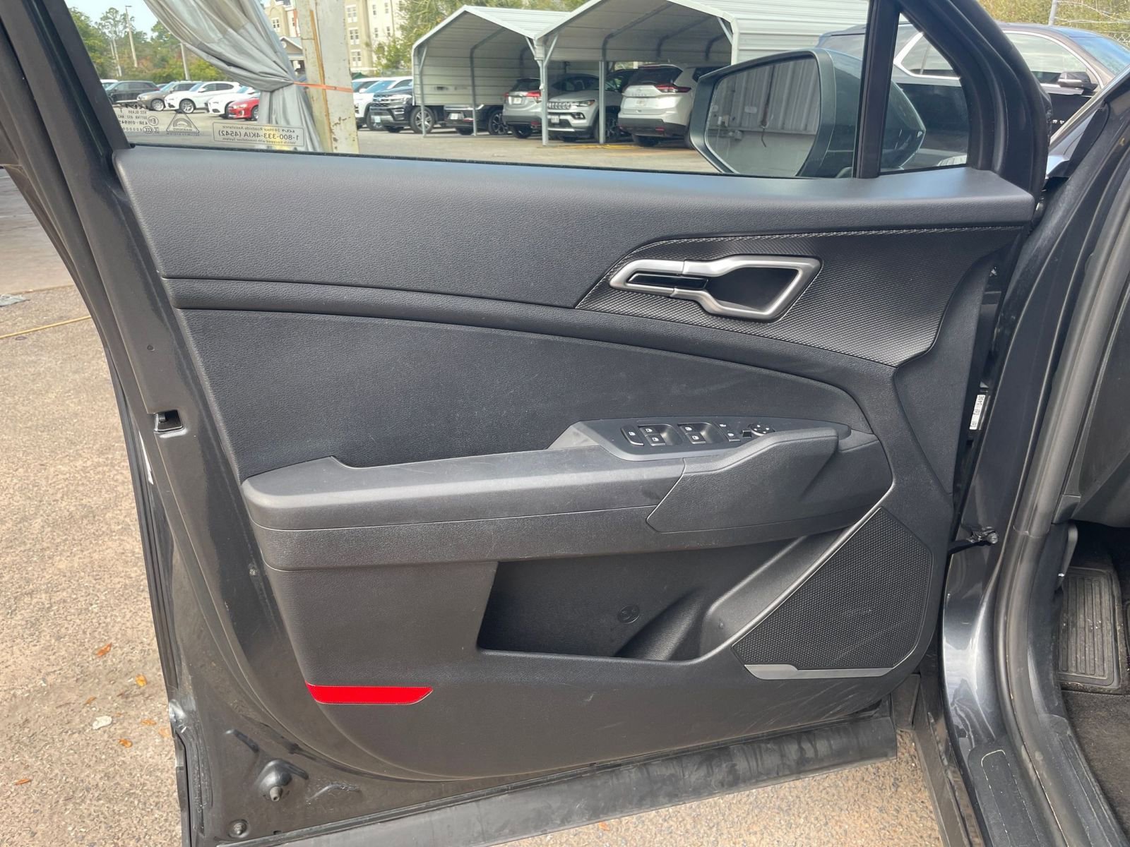 Thumbnail: 2025 Kia Sportage - 18