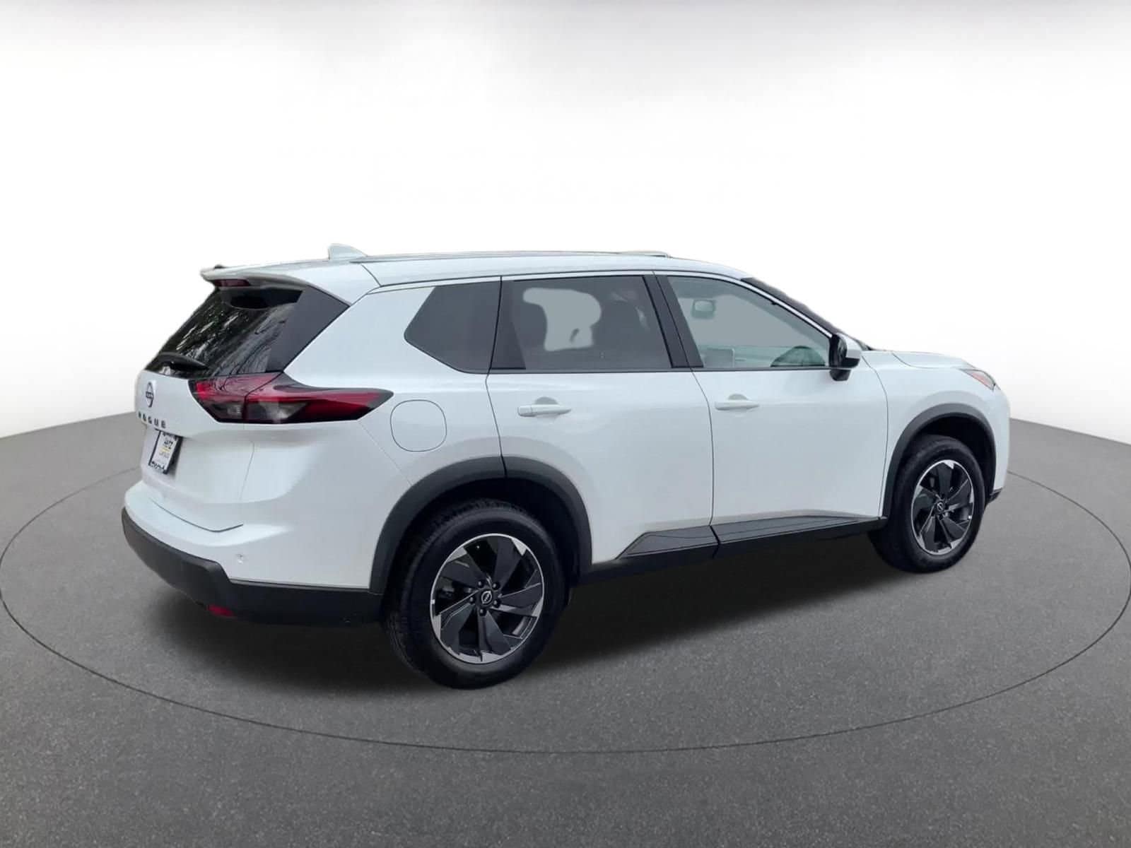 Thumbnail: 2025 Nissan Rogue - 14