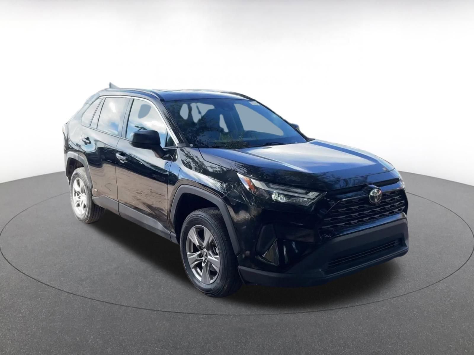 Thumbnail: 2025 Toyota RAV4 - 2