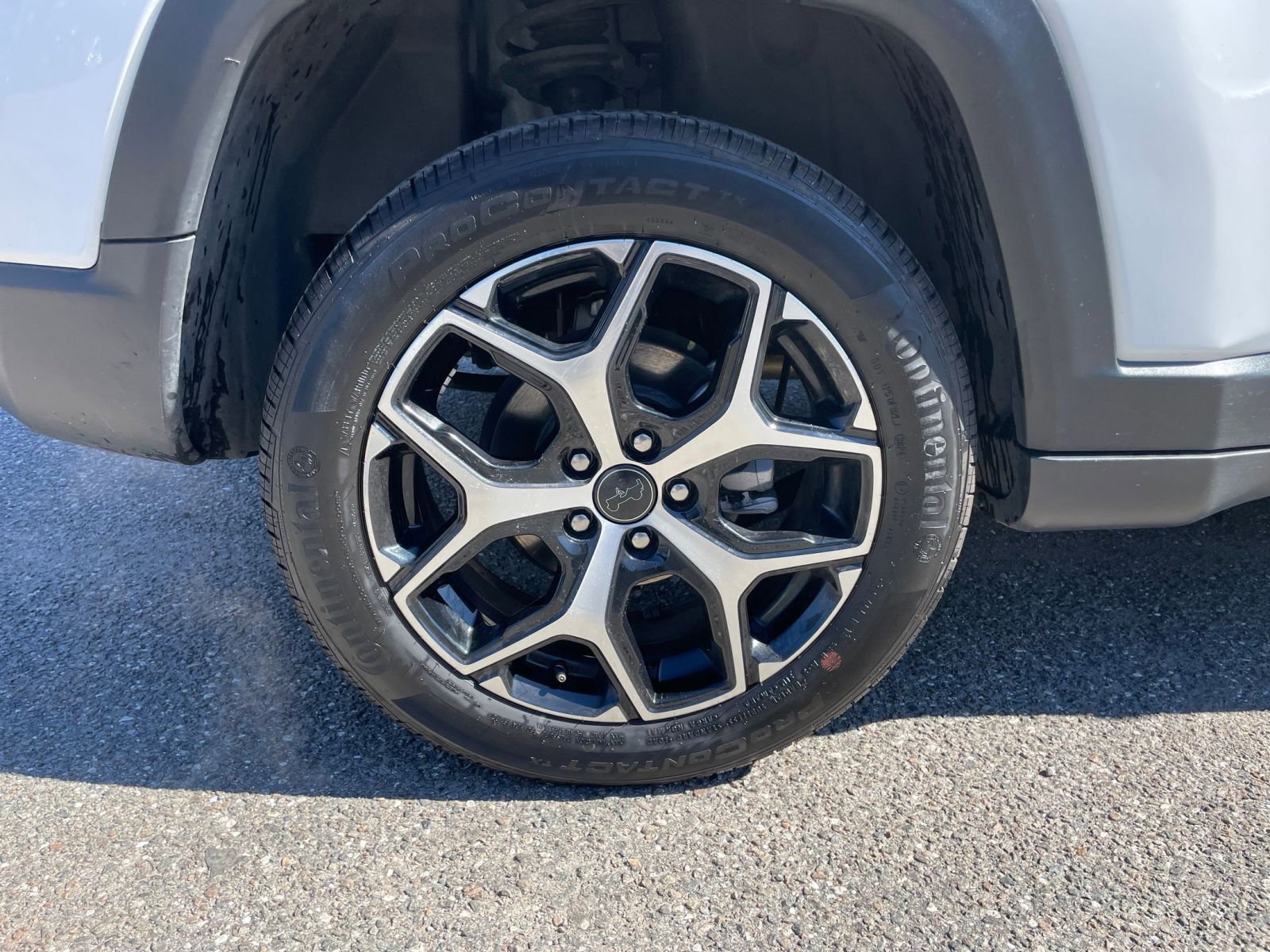 Thumbnail: 2025 Jeep Compass - 30