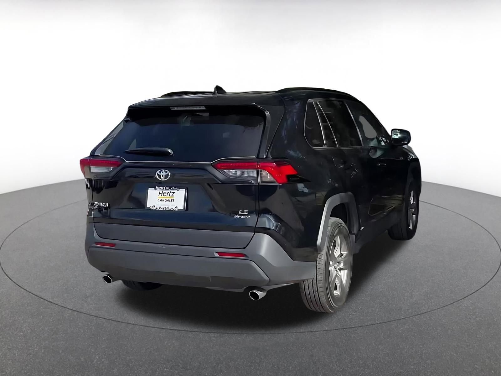 Thumbnail: 2025 Toyota RAV4 - 12