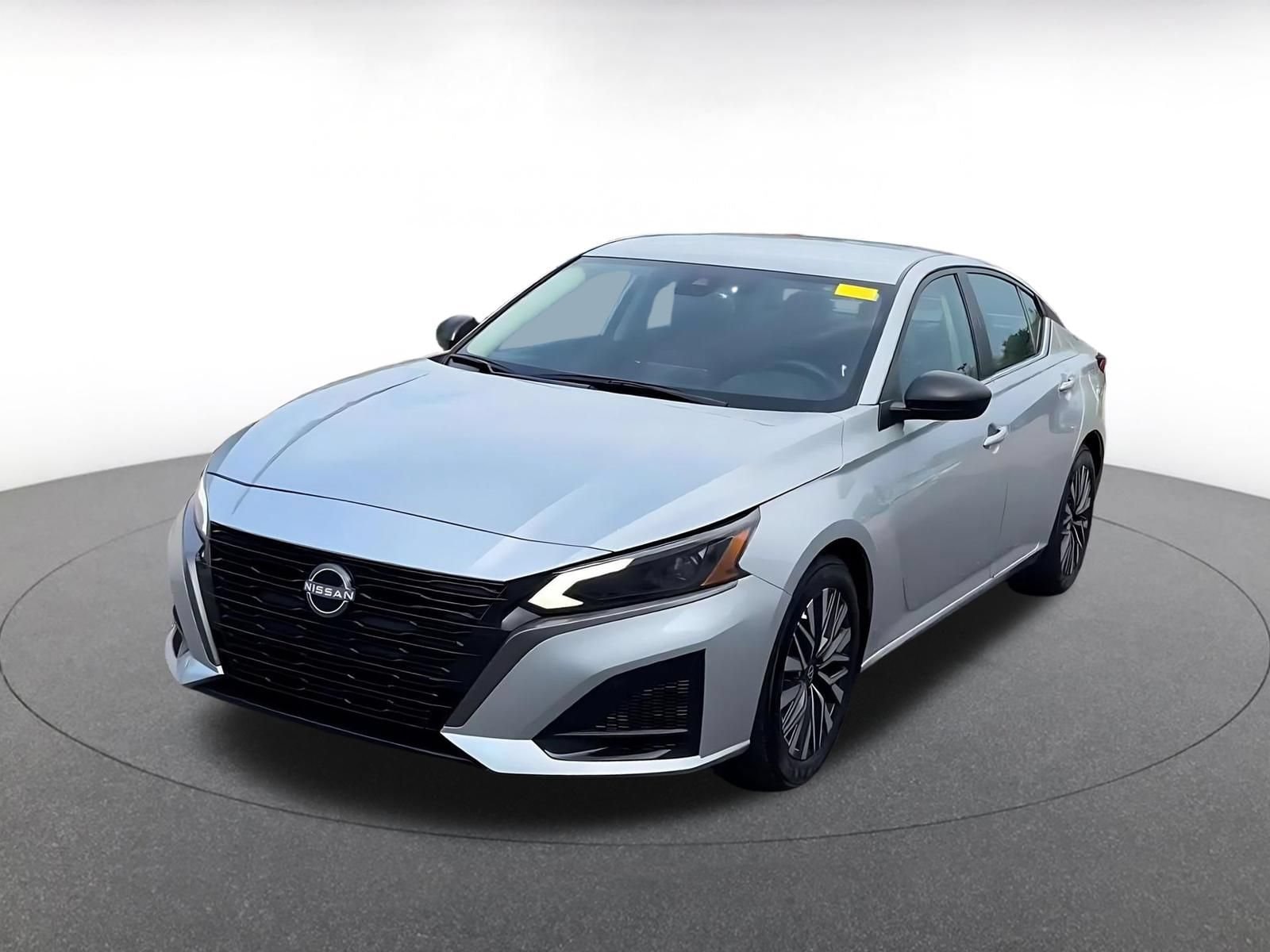 Thumbnail: 2026 Nissan Altima - 4