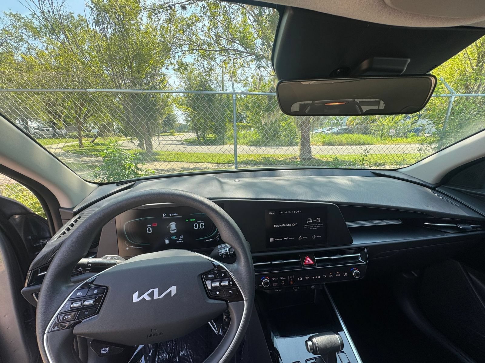 Thumbnail: 2026 Kia Niro - 31