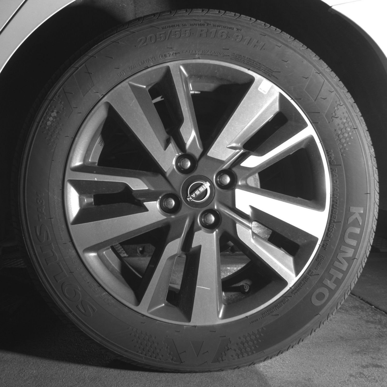 Thumbnail: 2025 Nissan Versa - 17