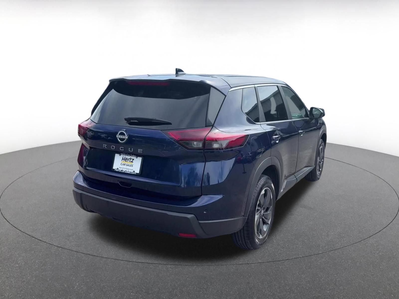 Thumbnail: 2025 Nissan Rogue - 12