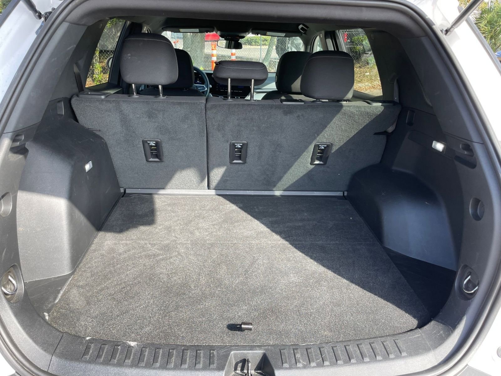 Thumbnail: 2025 Chevrolet Equinox - 30