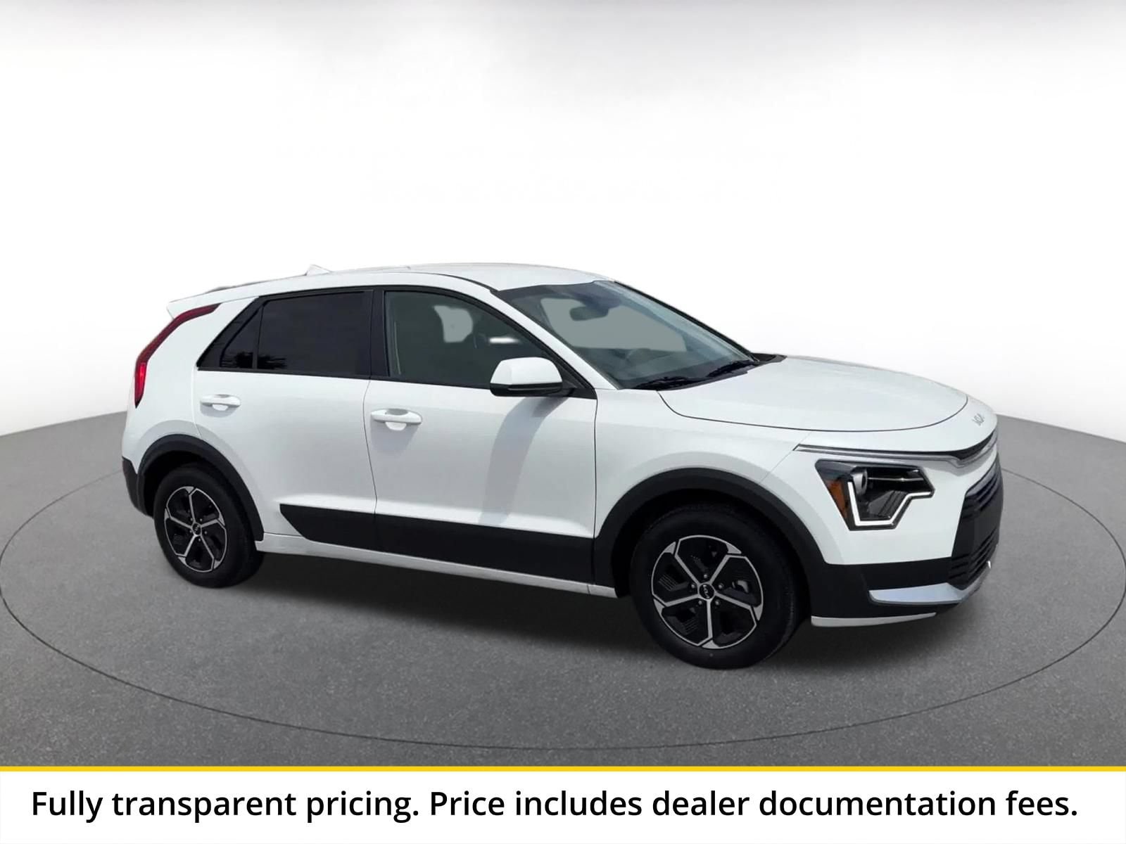 Thumbnail: 2026 Kia Niro - 1