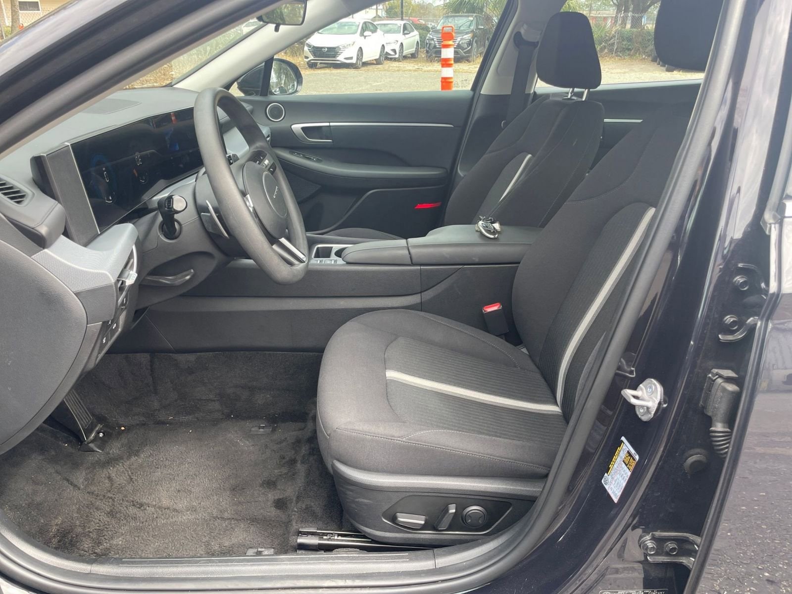 Thumbnail: 2025 Hyundai Sonata - 25