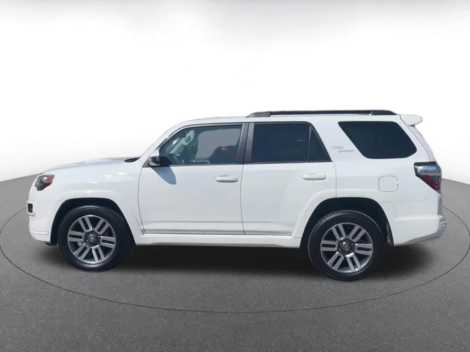 Thumbnail: 2024 Toyota 4Runner - 7