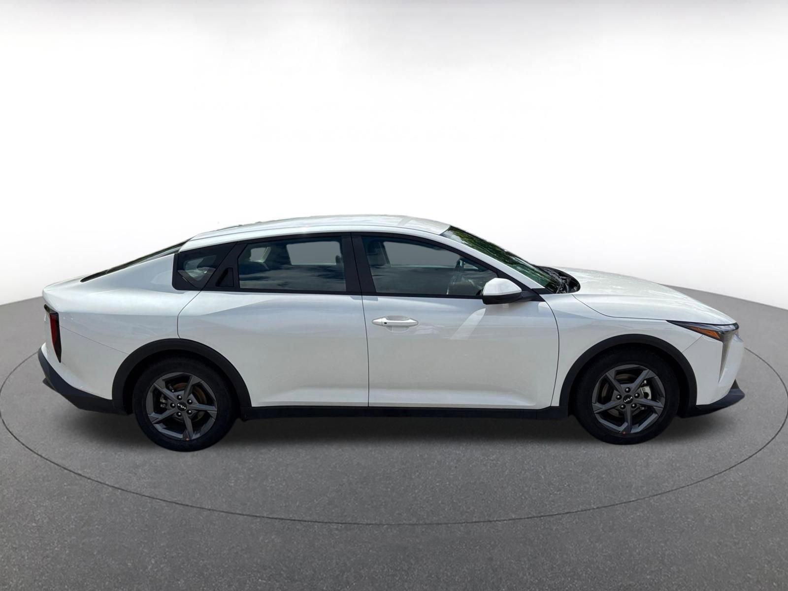 Thumbnail: 2025 Kia K4 - 15