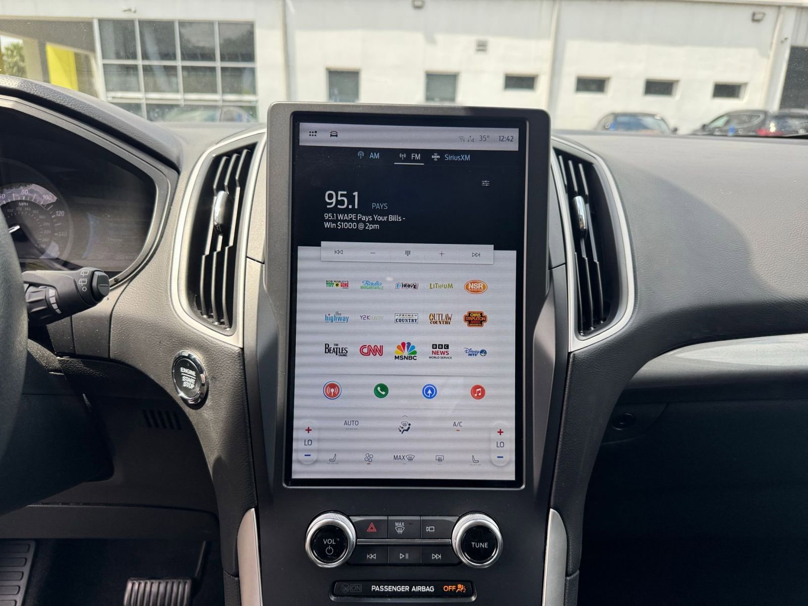 Thumbnail: 2024 Ford Edge - 21