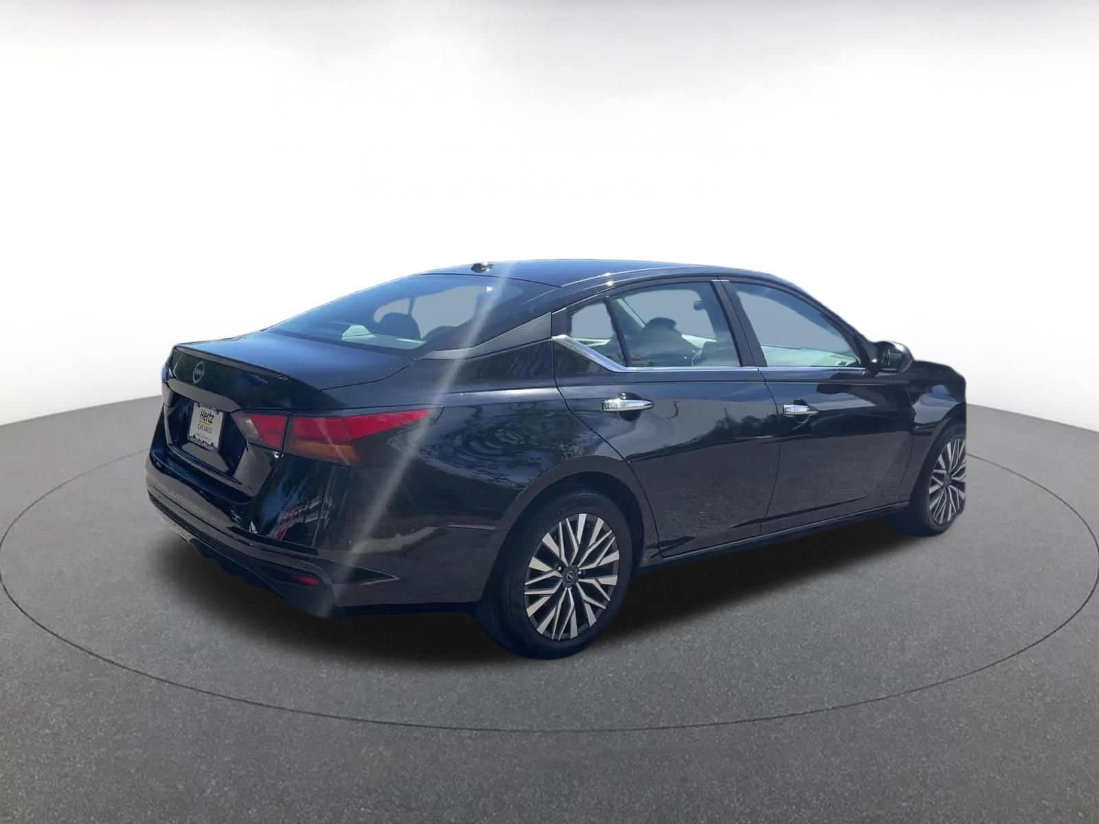 Thumbnail: 2025 Nissan Altima - 14