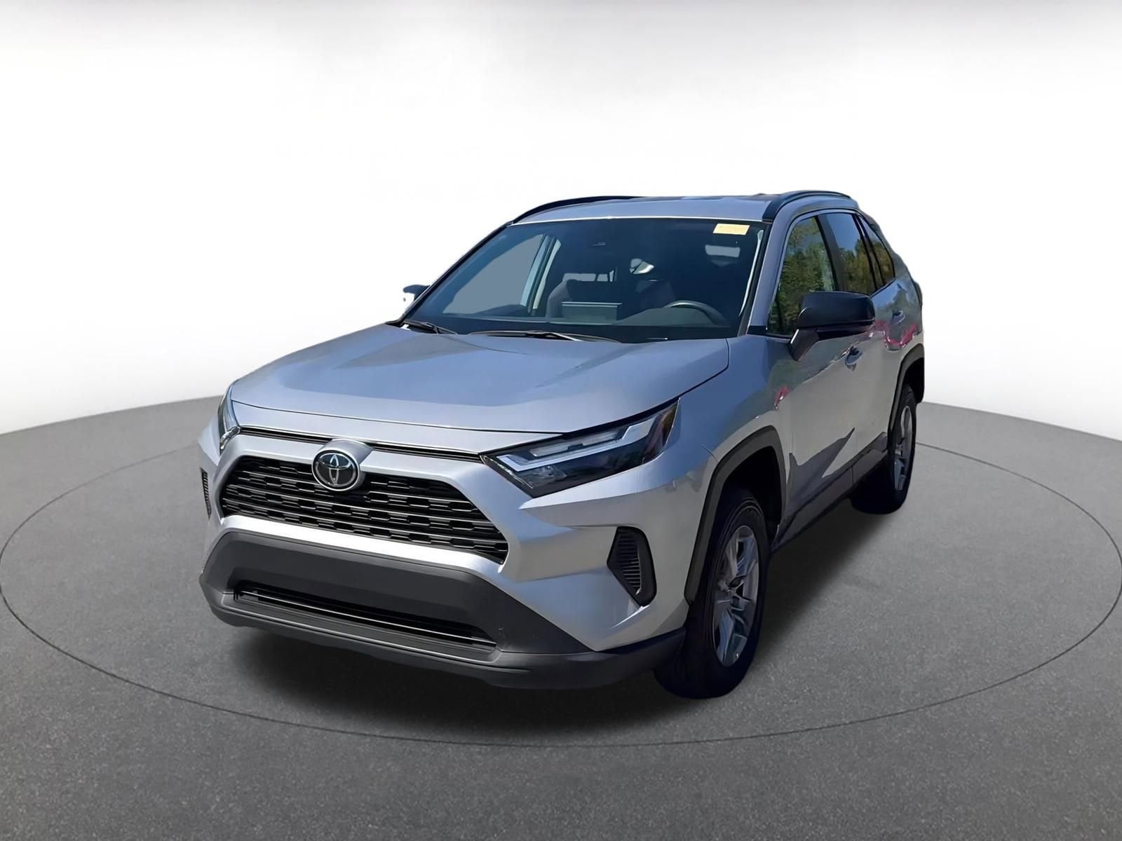 Thumbnail: 2025 Toyota RAV4 - 7