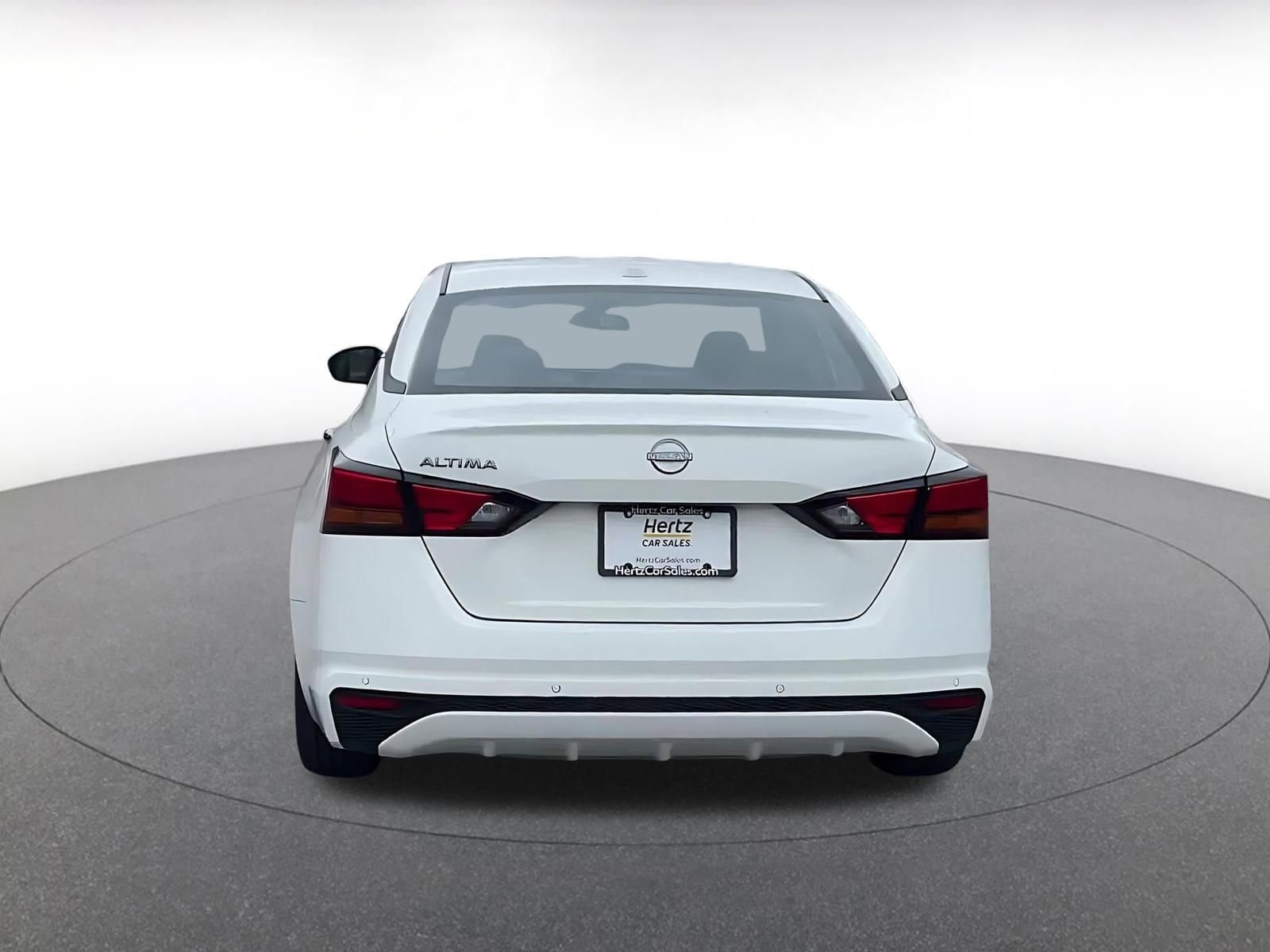 Thumbnail: 2025 Nissan Altima - 11