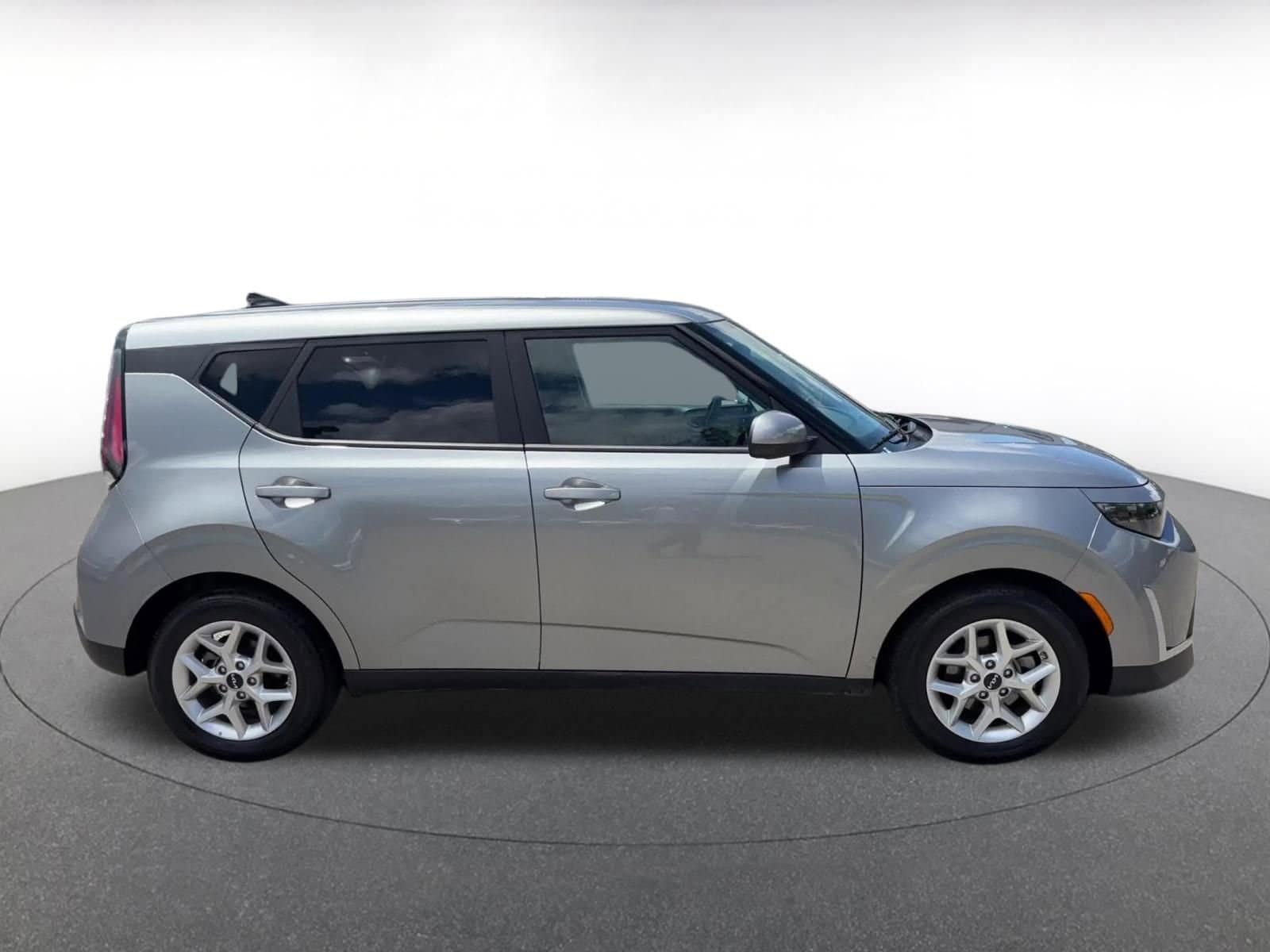 Thumbnail: 2025 Kia Soul - 16