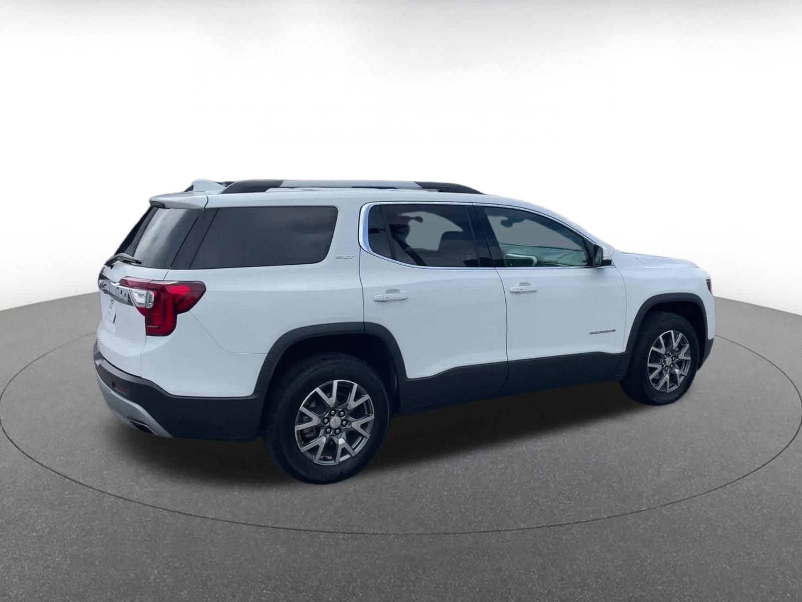 Thumbnail: 2023 GMC Acadia - 12