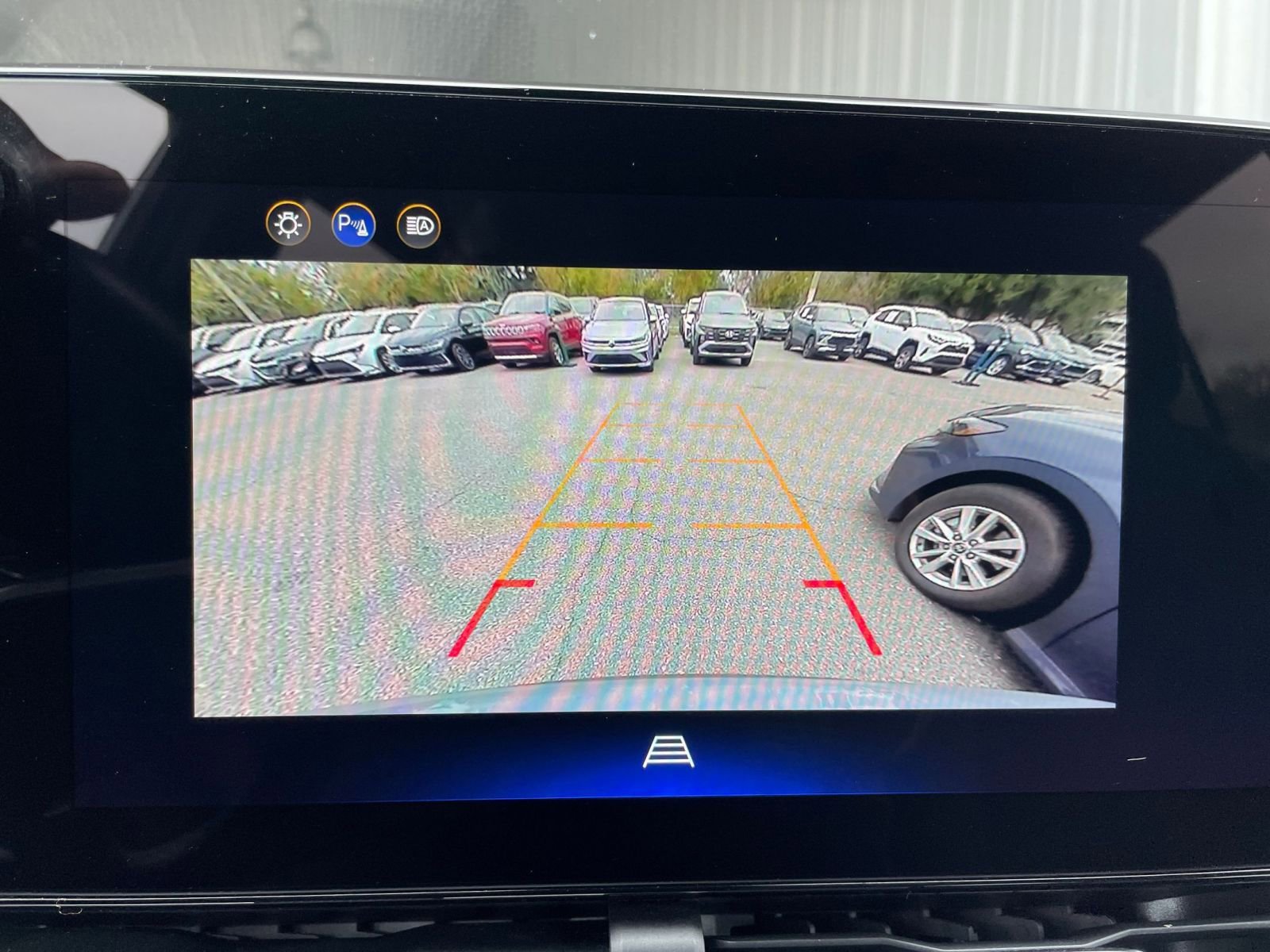 Thumbnail: 2025 Chevrolet Equinox - 17