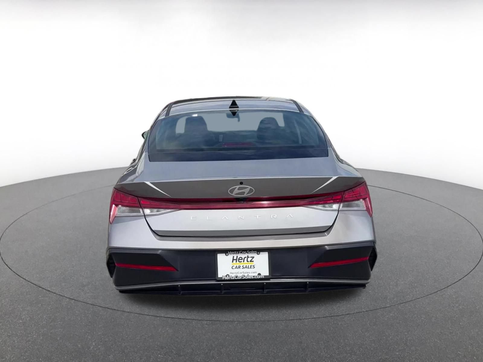 Thumbnail: 2025 Hyundai Elantra - 11