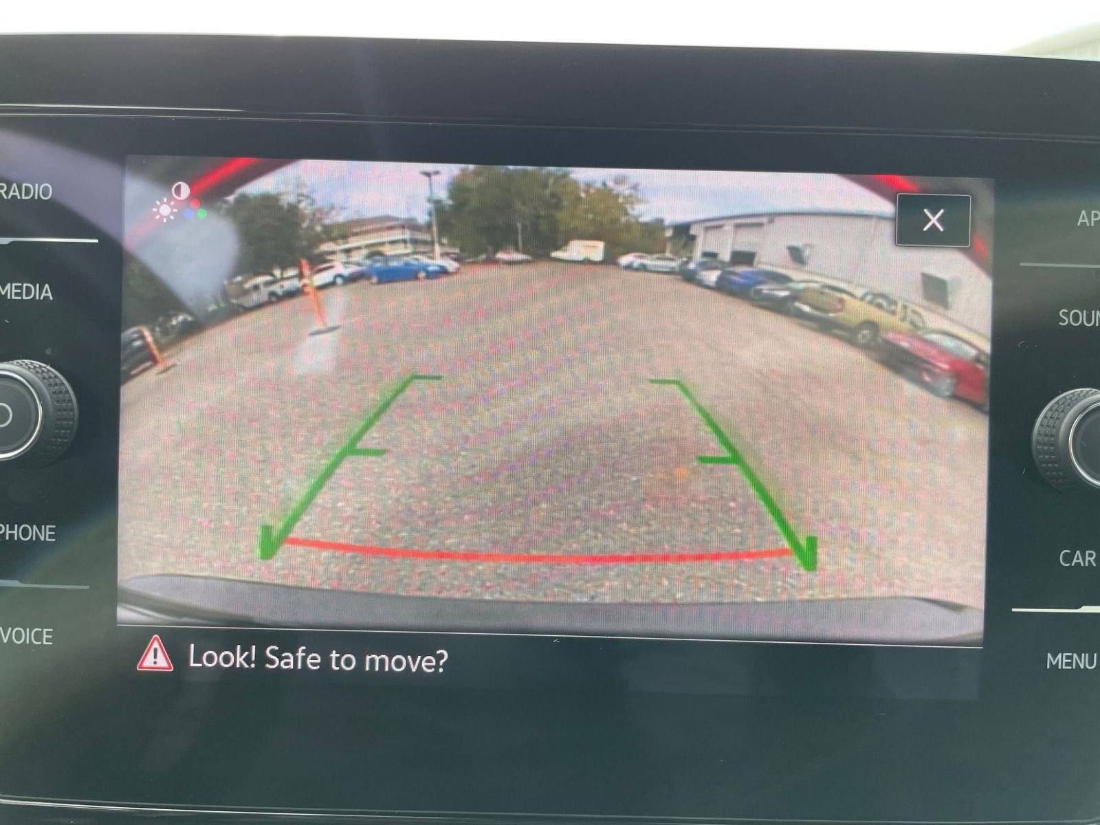 Thumbnail: 2025 Volkswagen Jetta - 17