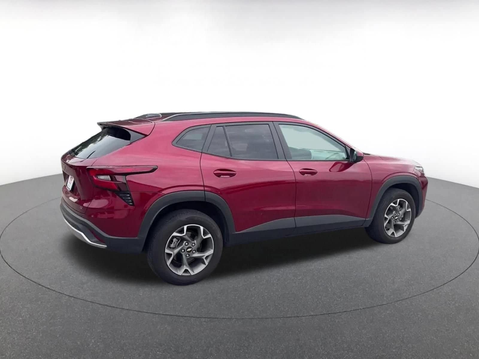 Thumbnail: 2025 Chevrolet Trax - 11