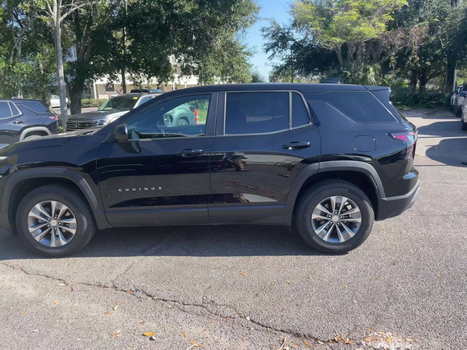 Thumbnail: 2025 Chevrolet Equinox - 9