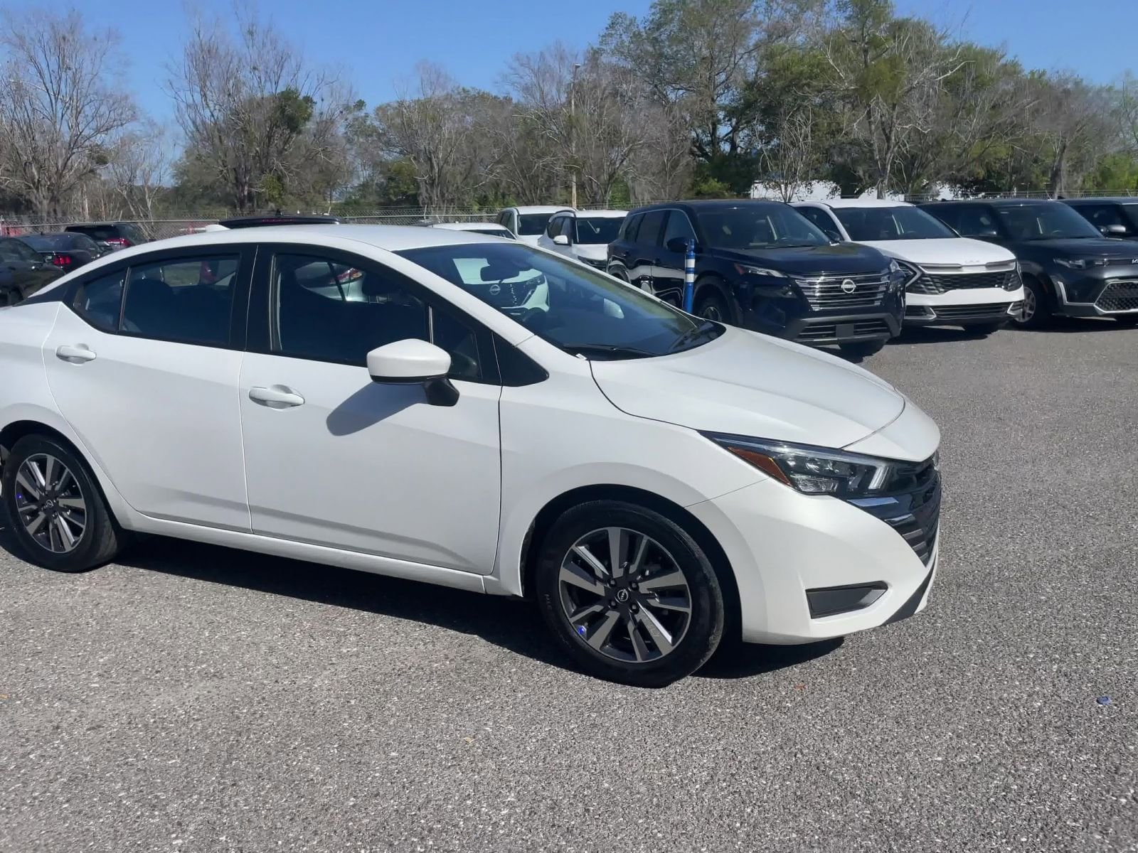 2025 Nissan Versa Sedan SV