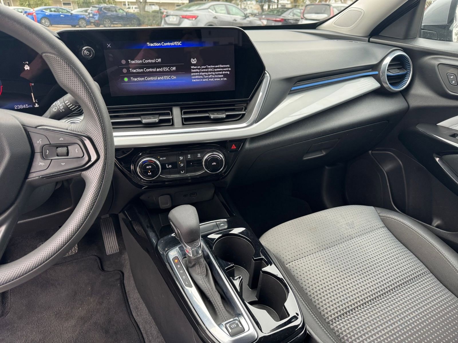 Thumbnail: 2025 Chevrolet Trax - 17