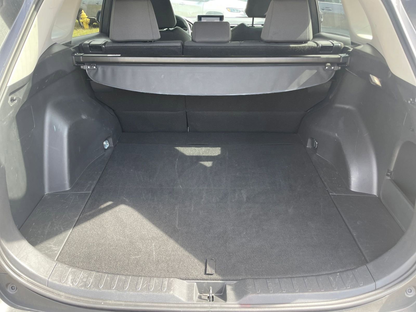 Thumbnail: 2025 Toyota RAV4 - 31