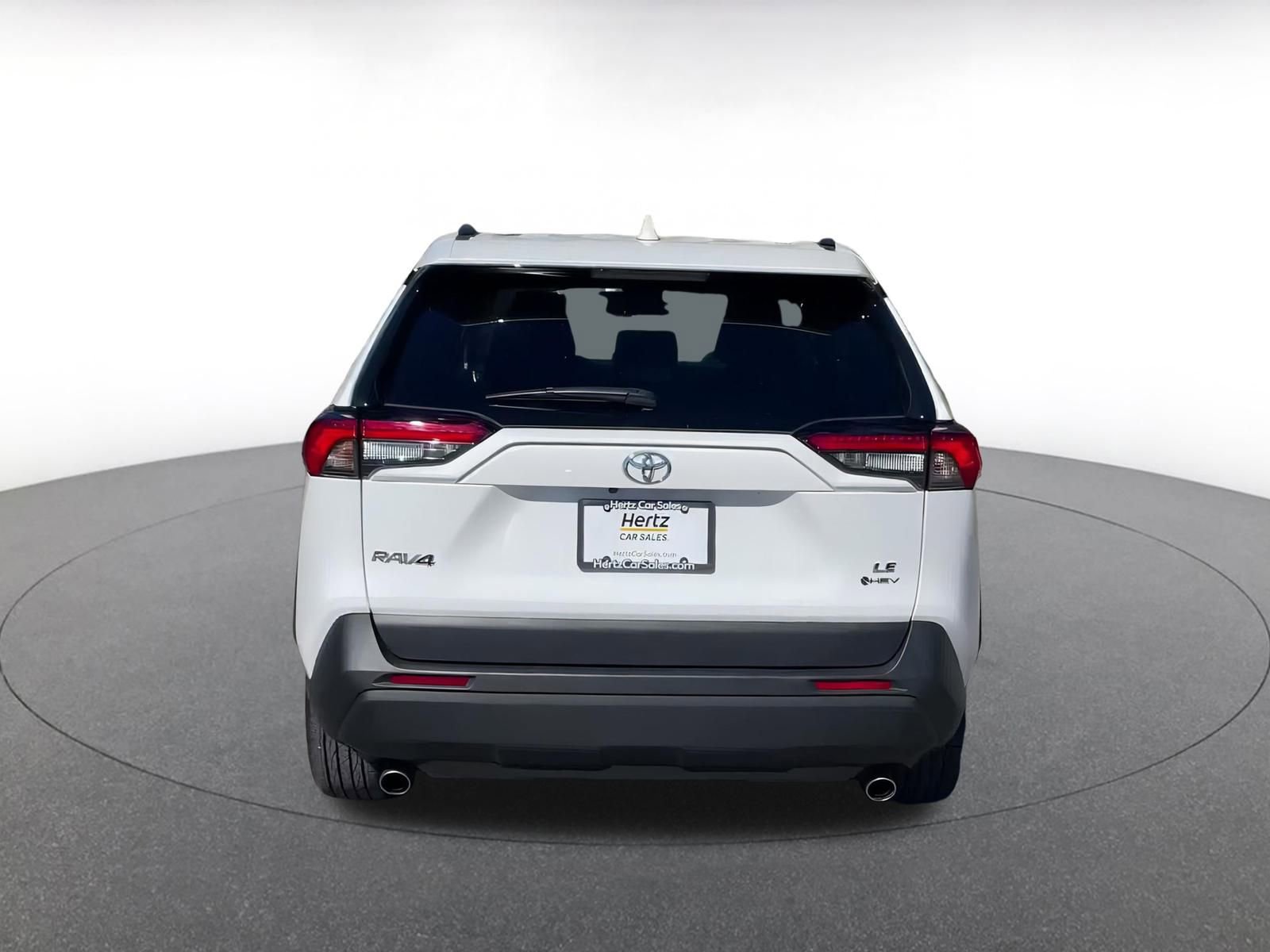 Thumbnail: 2025 Toyota RAV4 - 12