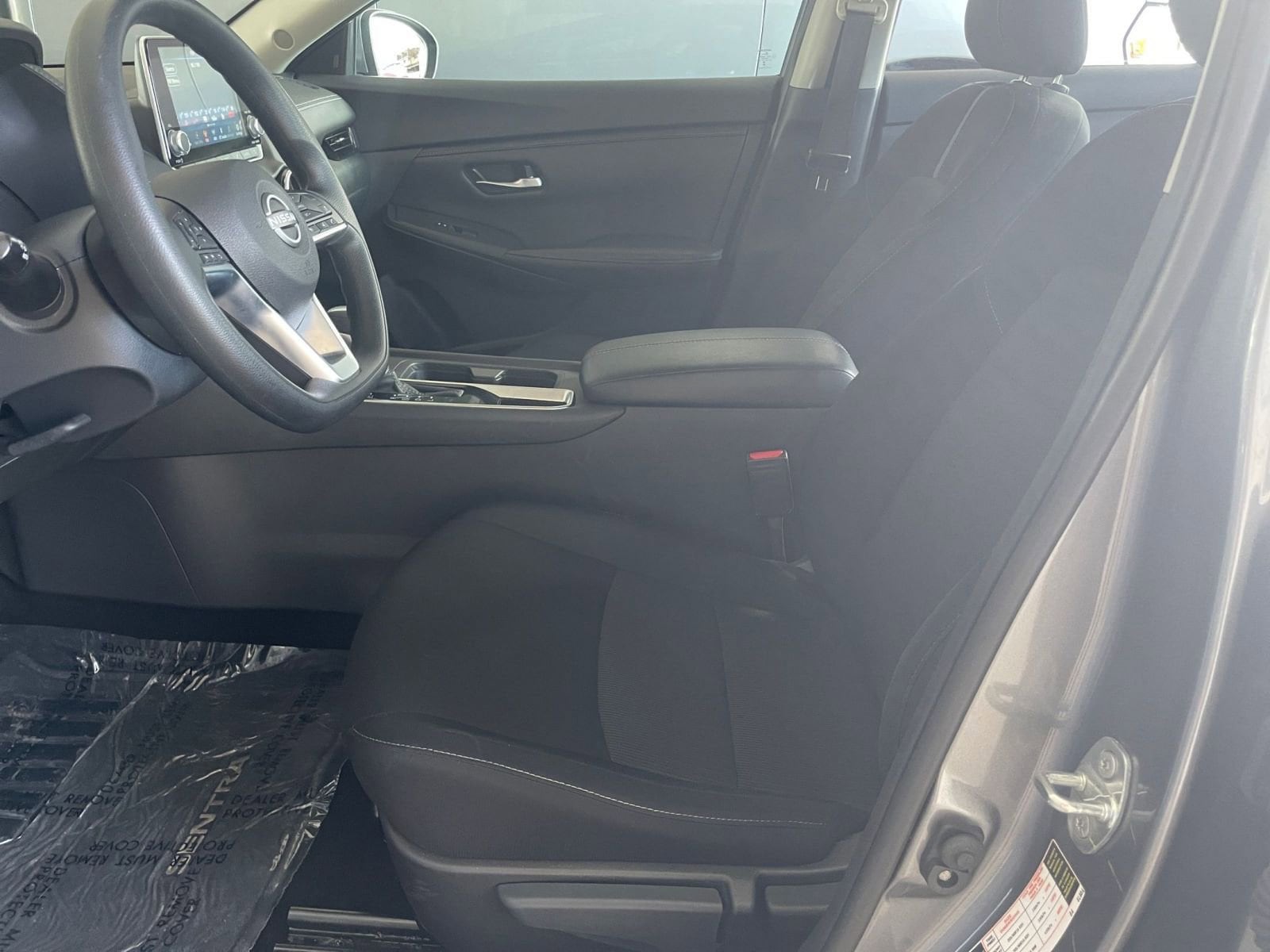 2024 Nissan Sentra SV 20