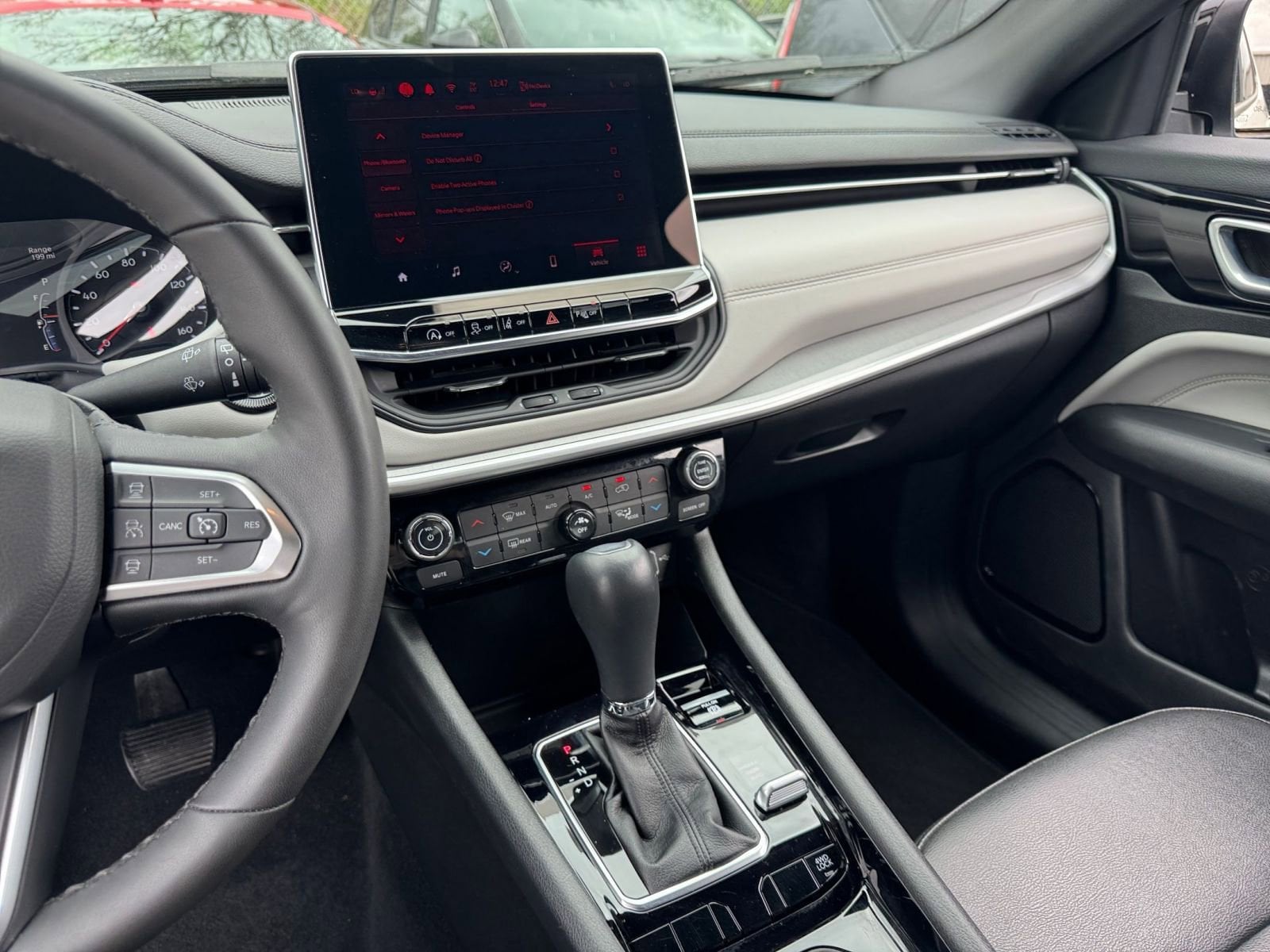 Thumbnail: 2025 Jeep Compass - 17