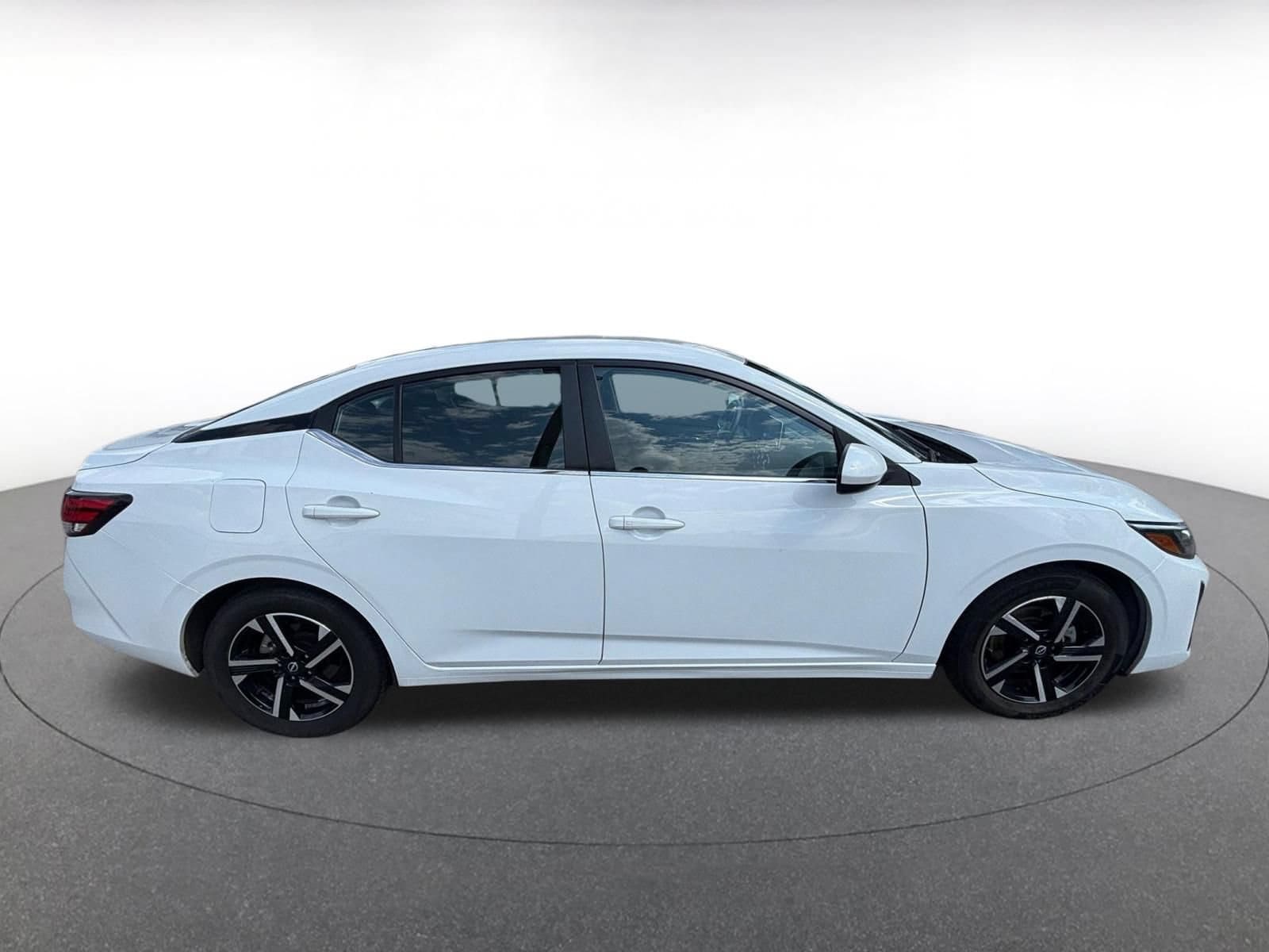 Thumbnail: 2025 Nissan Sentra - 12