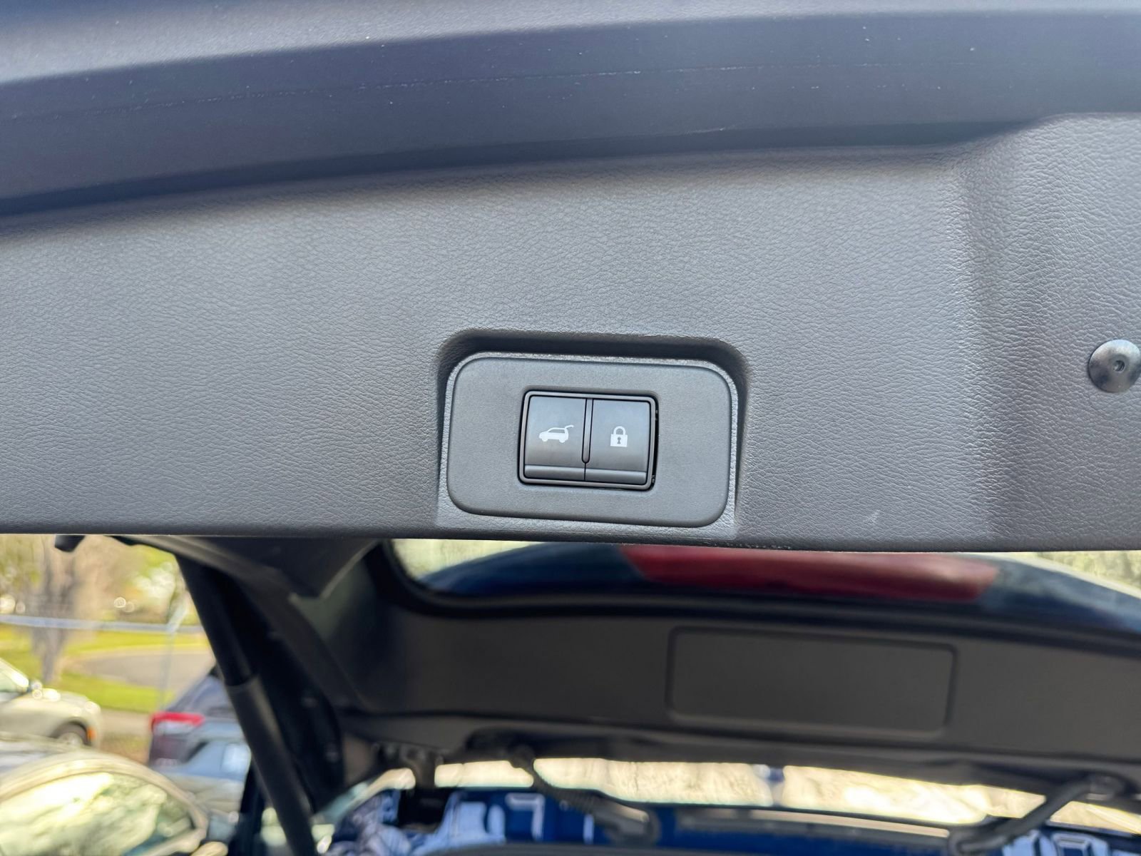 Thumbnail: 2025 Nissan Rogue - 23