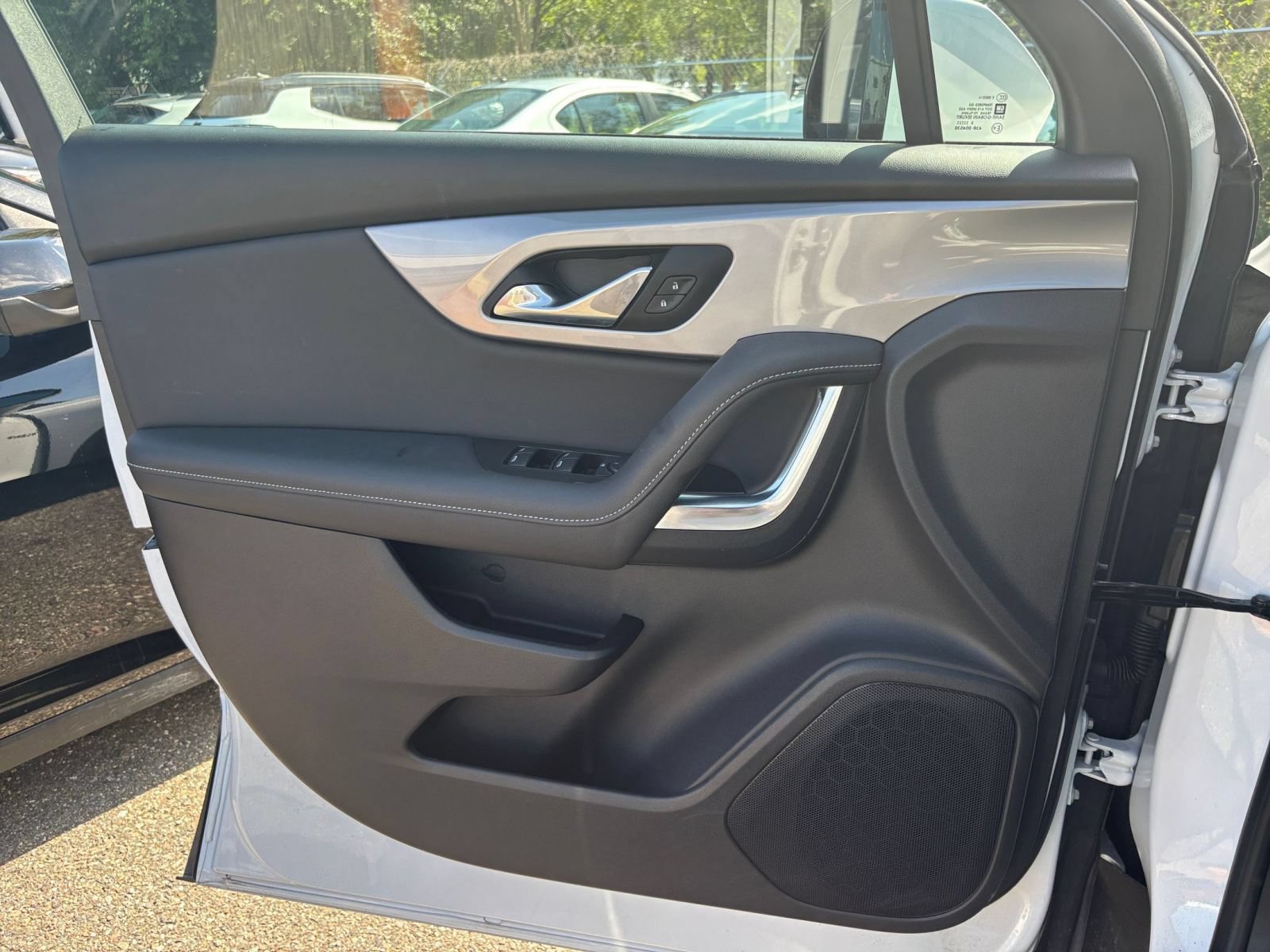 Thumbnail: 2026 Chevrolet Blazer - 15