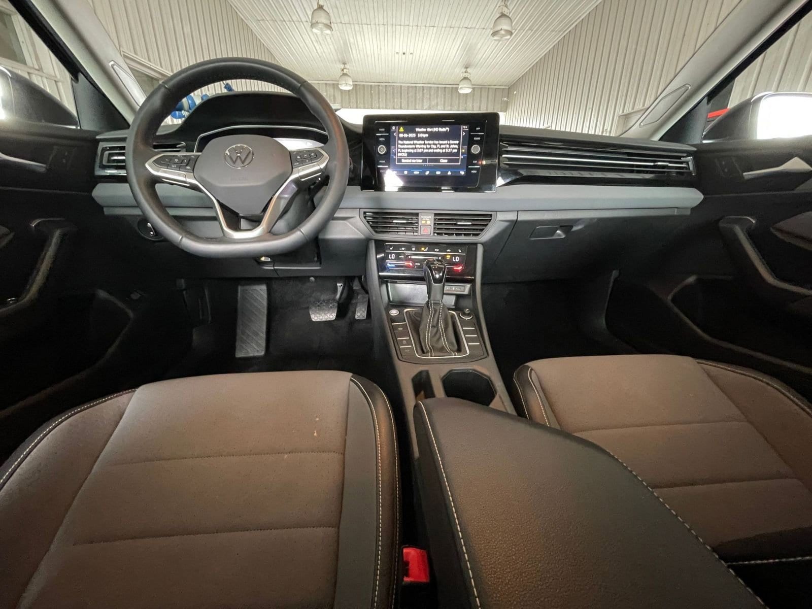 Thumbnail: 2025 Volkswagen Jetta - 30