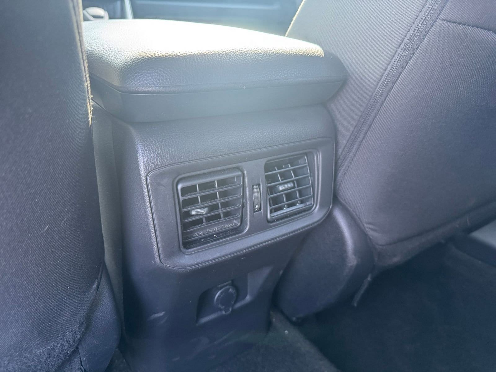 Thumbnail: 2025 Toyota RAV4 - 23