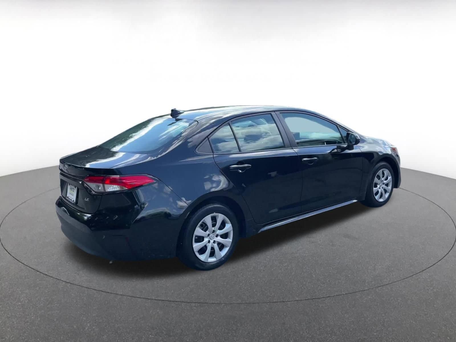 Thumbnail: 2023 Toyota Corolla - 12