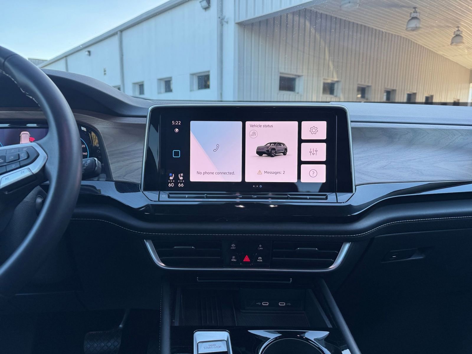 Thumbnail: 2025 Volkswagen Atlas - 21