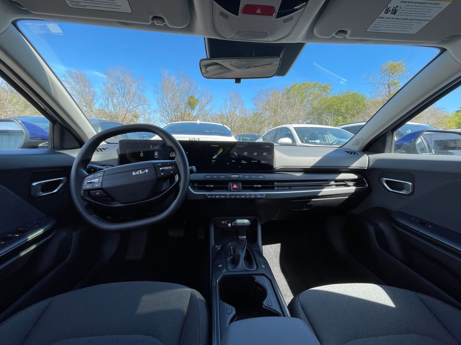 Thumbnail: 2025 Kia K4 - 32