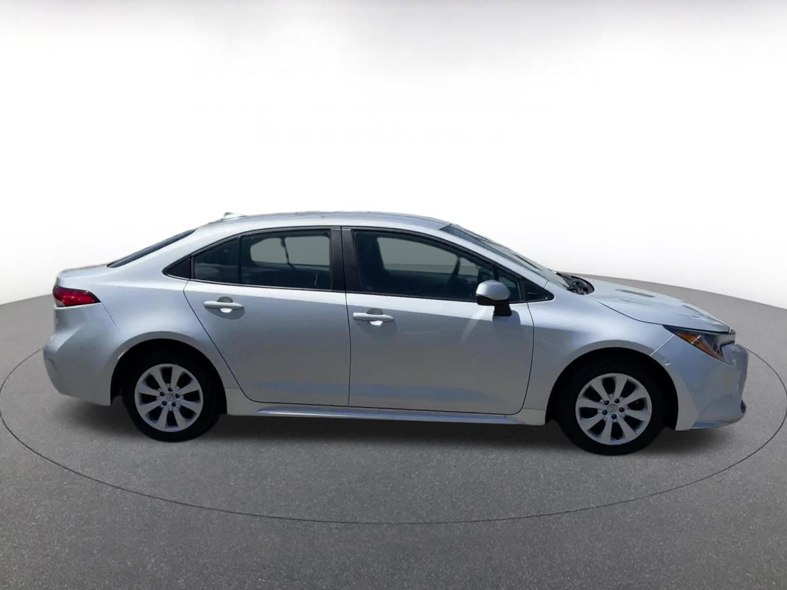 Thumbnail: 2024 Toyota Corolla - 13