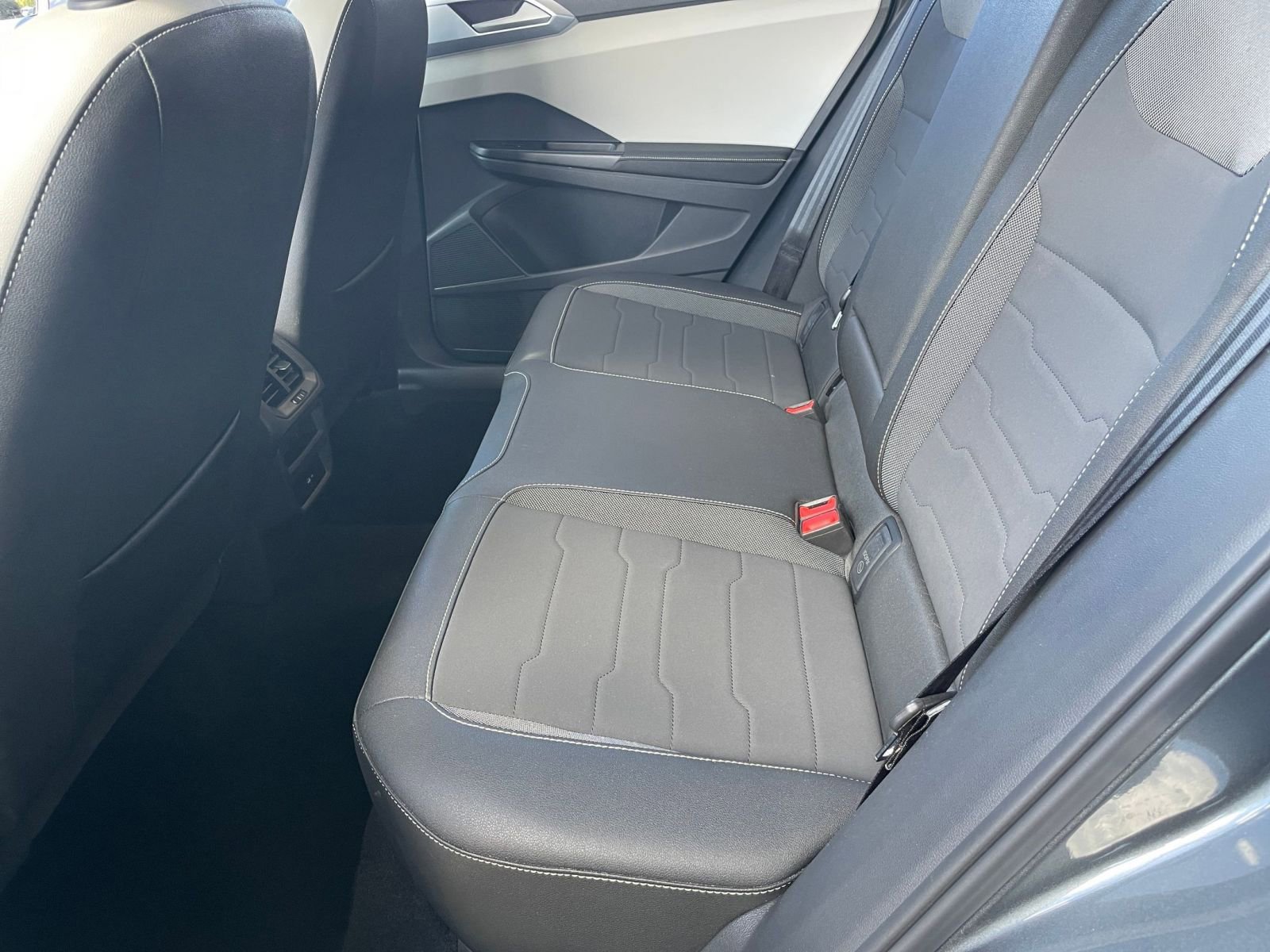 Thumbnail: 2025 Volkswagen Taos - 23